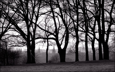 OXFORD SPIRES BW